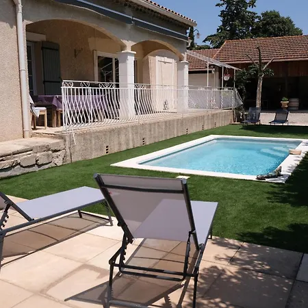 Villa Pretty Detached House With Swimming Pool In The Village Of *